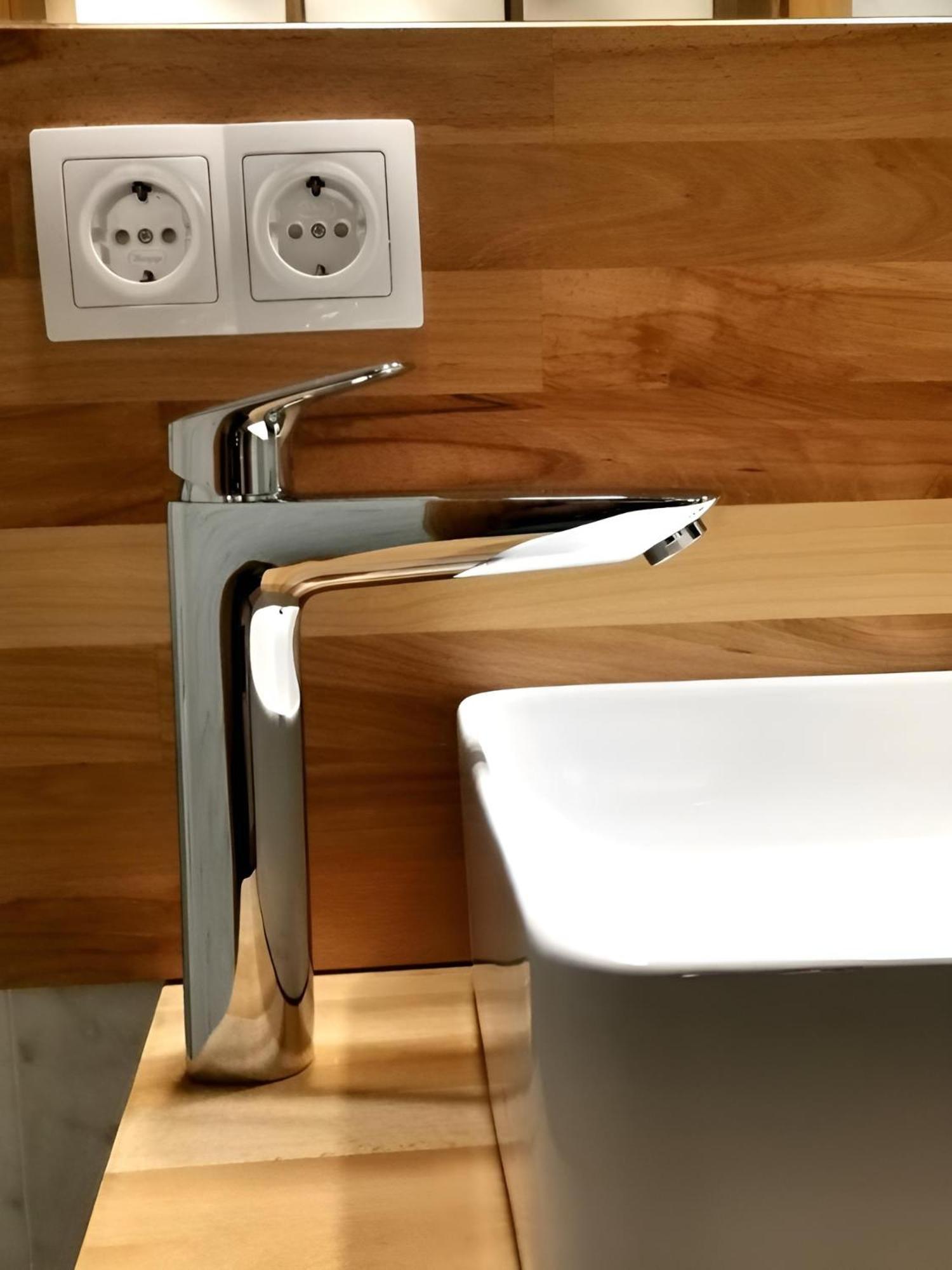 Zentrale Wohlfuehloase Inkl Parkplatz - Zum Blauen Schild Apartment Konstanz Ngoại thất bức ảnh